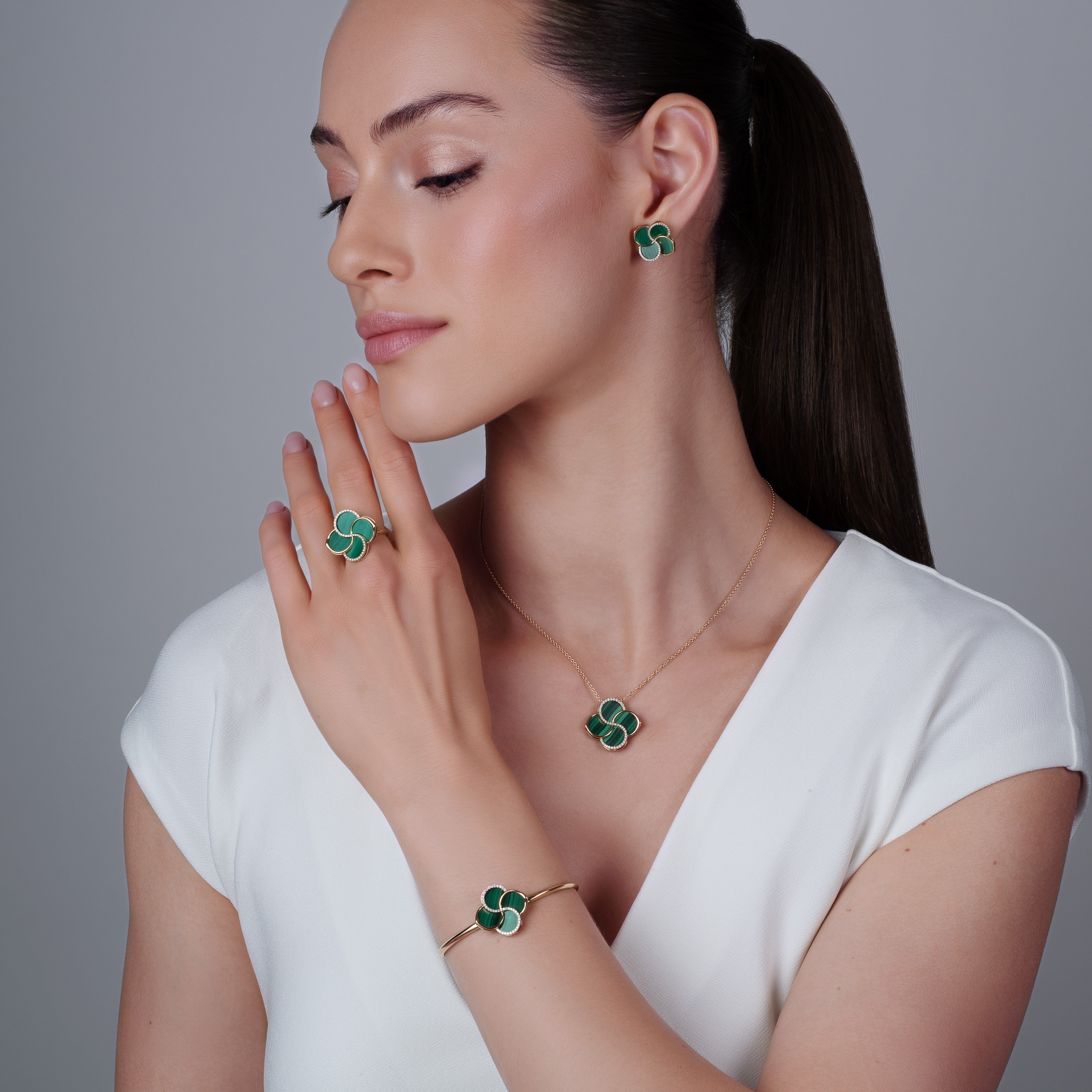 FLUMINA Necklace with Malachite